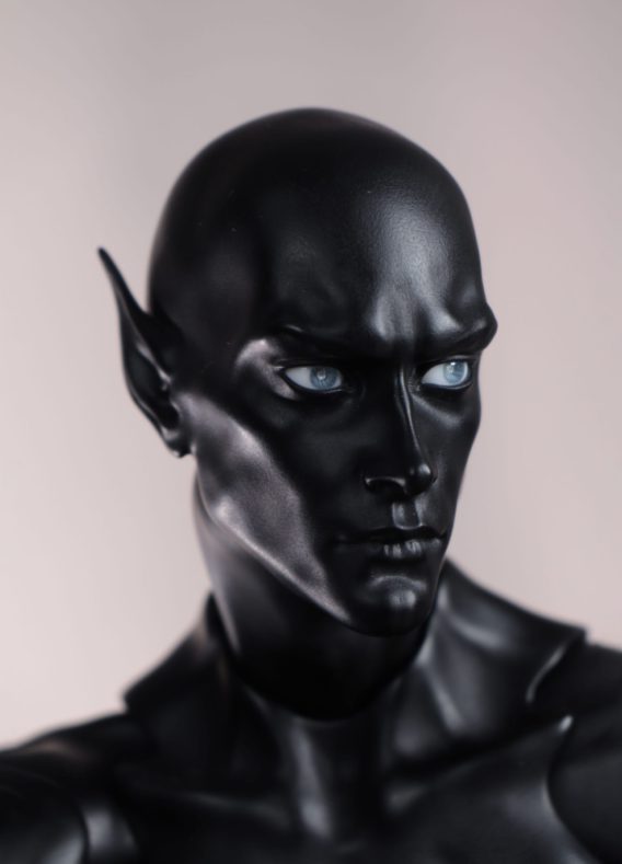 Exclusive Onyx Elf
